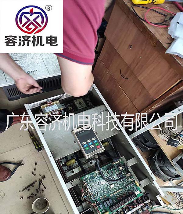 LG變頻器5.jpg LG變頻器5.jpg